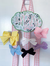 Load image into Gallery viewer, Bow Hanger