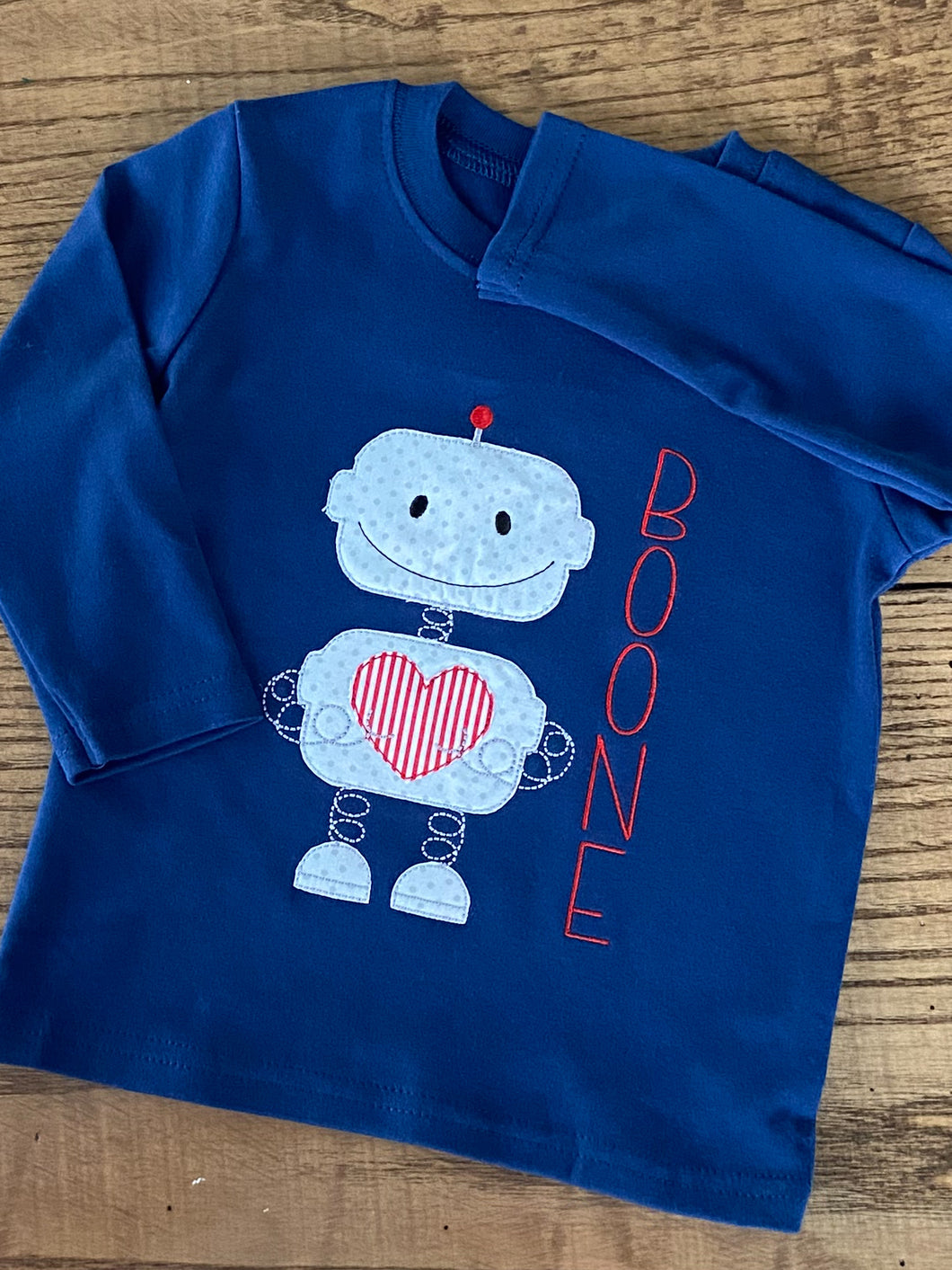 Love Robot Embroidery Design