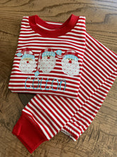 Load image into Gallery viewer, Santa Trio Design
